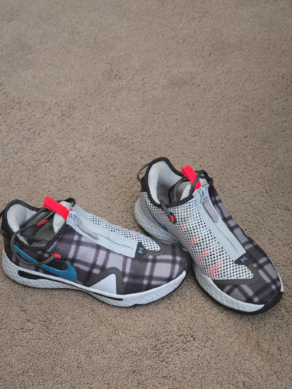 Nike PG4 Basketball Shoes – Men's Size 11
